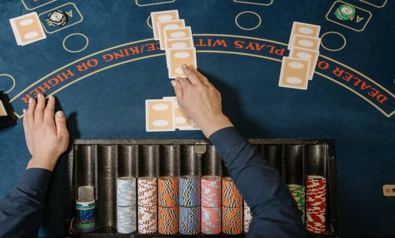 How Live Baccarat Online Combines Traditional Table Rules With Digital Technology